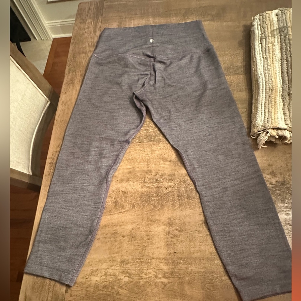 Lululemon Align Super High Rise 28”